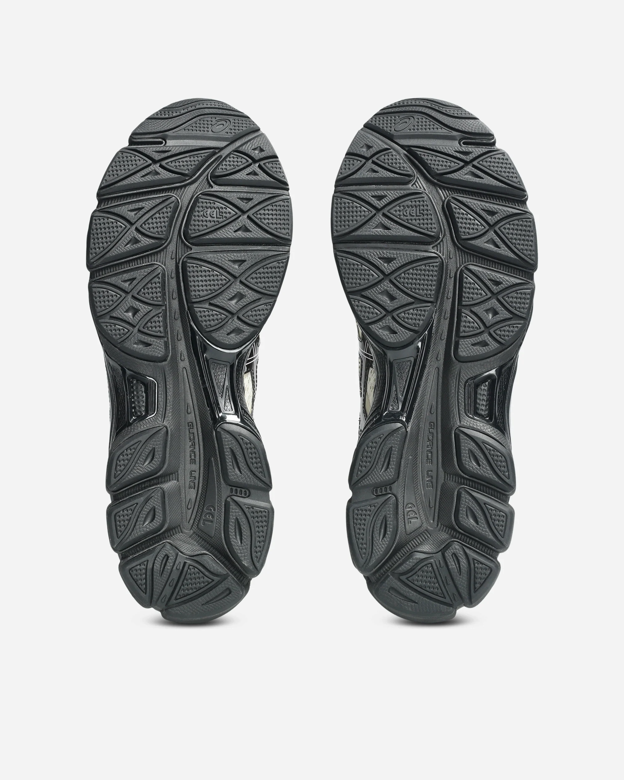 ASICS SportStyle x FINESSE GEL-Cumulus 16 - Image 6