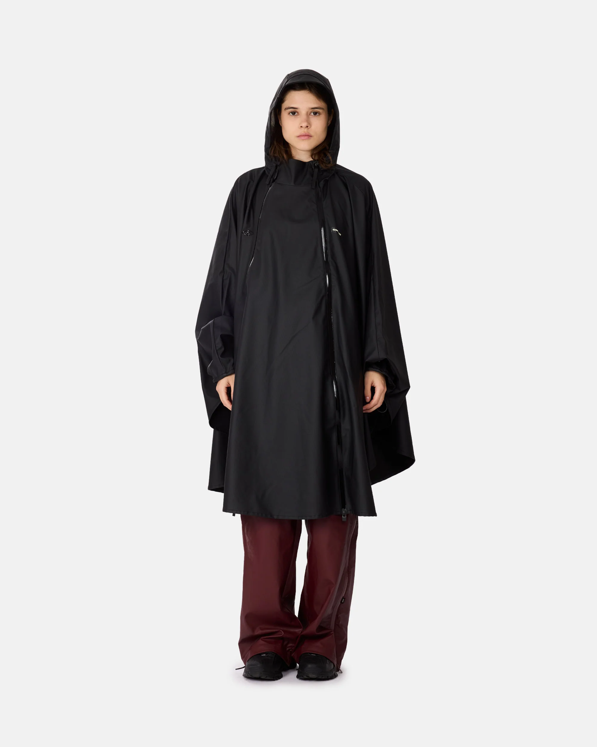 Rains x Umbro Apollo Cape - Image 2