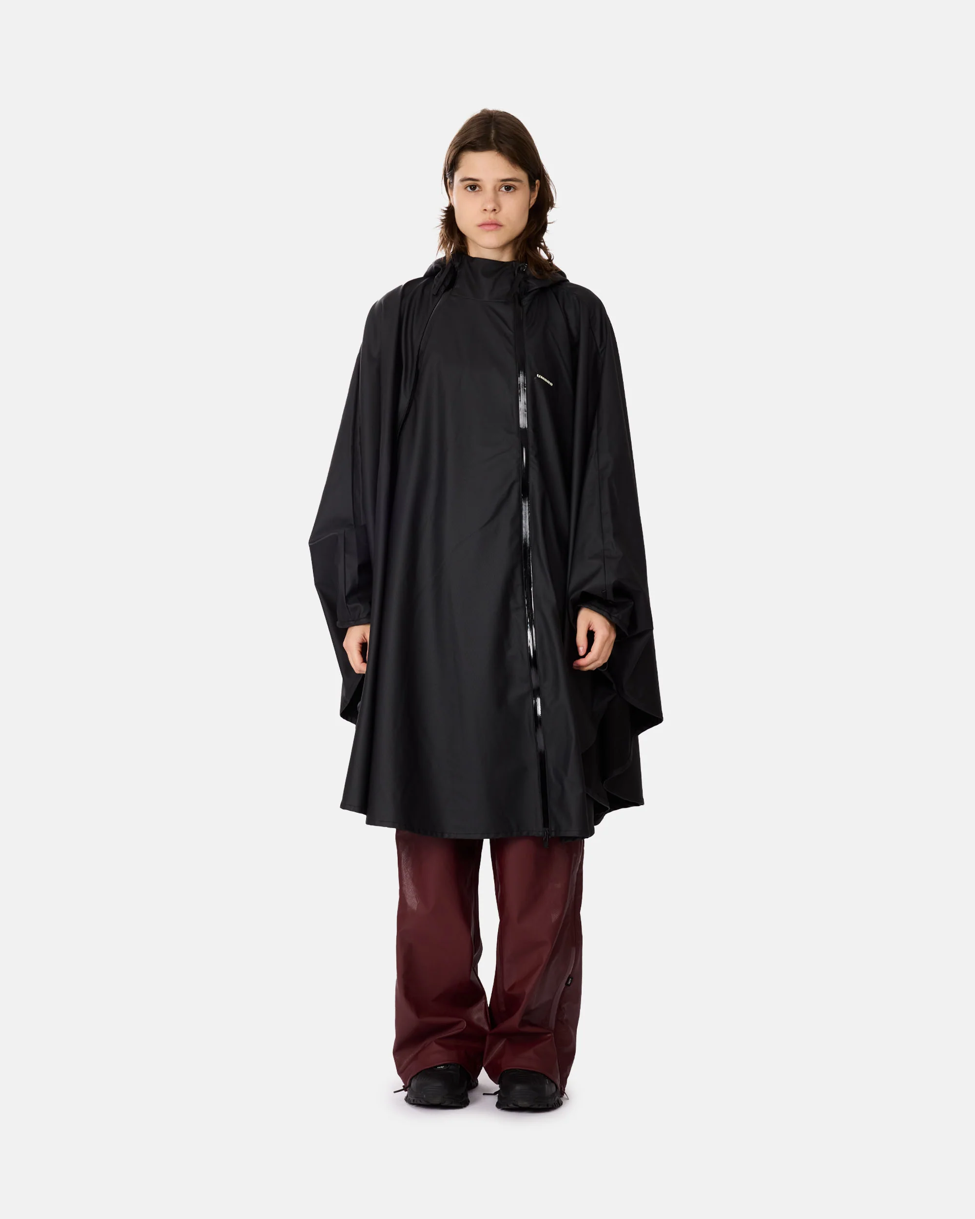 Rains x Umbro Apollo Cape - Image 5